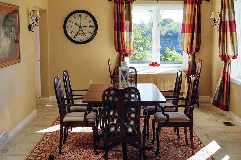 Butterfly Manor Bed & Breakfast Niagara Falls Exterior photo